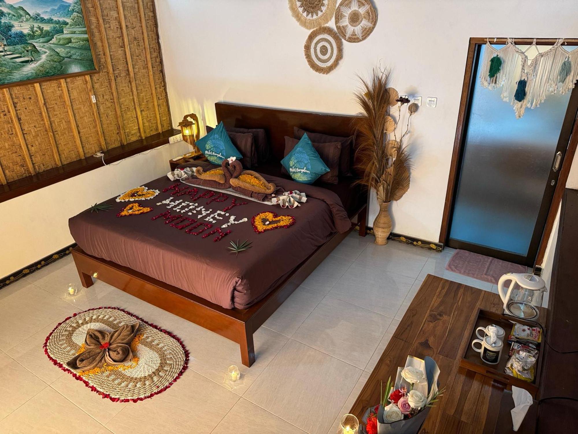 Meket Bungalows Toyapakeh 외부 사진