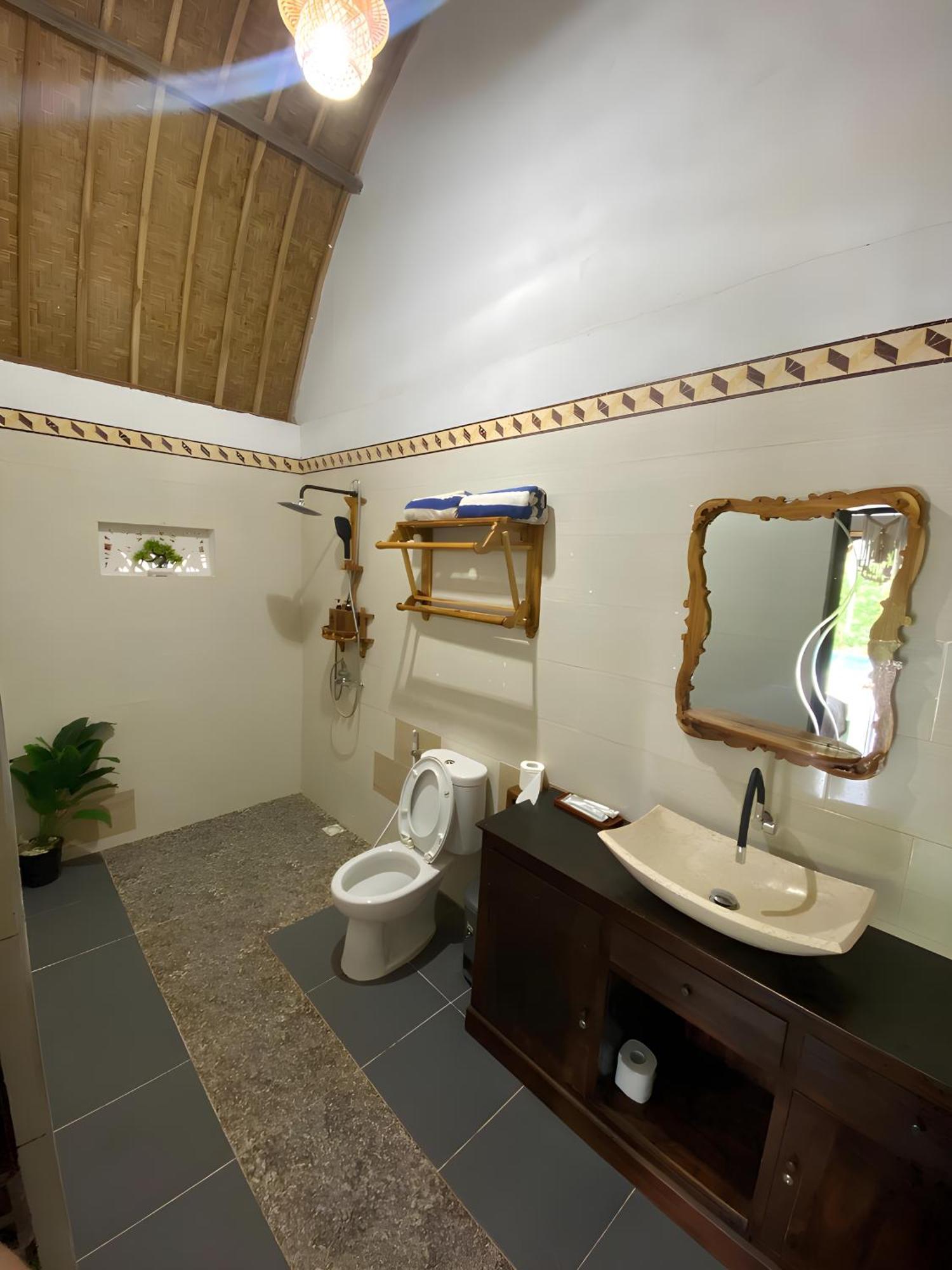 Meket Bungalows Toyapakeh 외부 사진