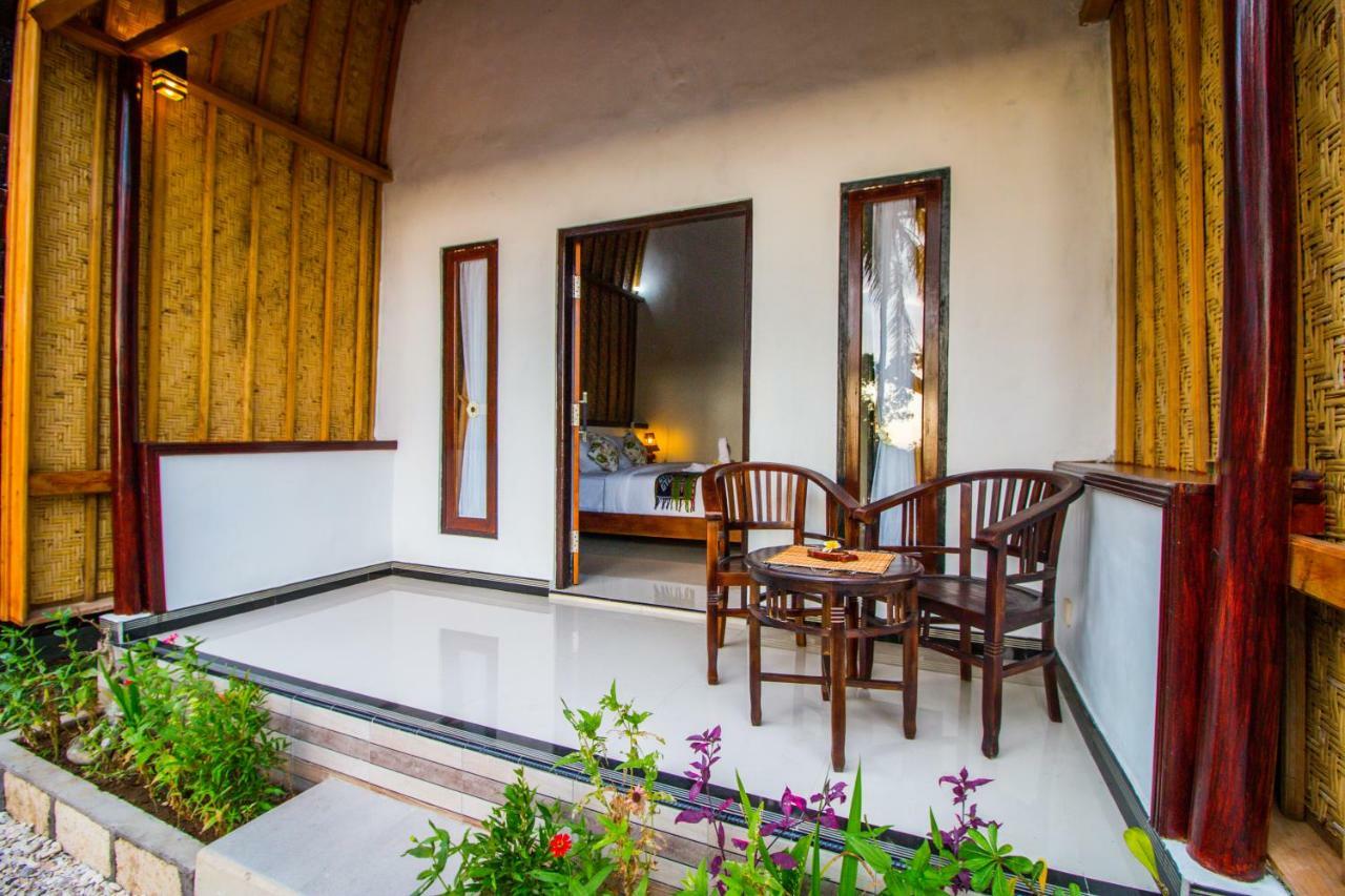 Meket Bungalows Toyapakeh 외부 사진